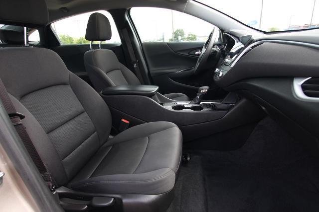 2024 Chevrolet Malibu - $16,885