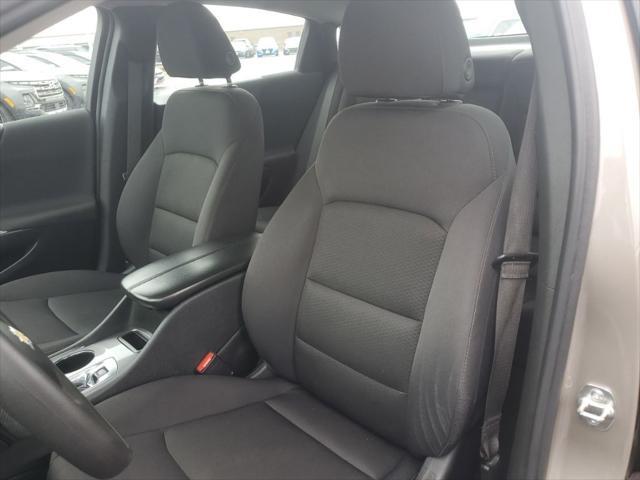 2024 Chevrolet Malibu - $17,699