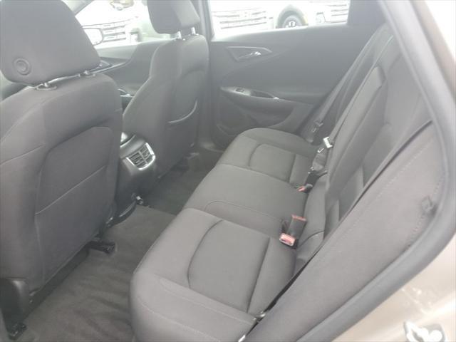2024 Chevrolet Malibu - $17,699