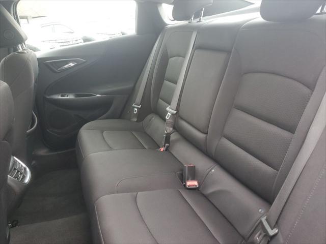 2024 Chevrolet Malibu - $17,699
