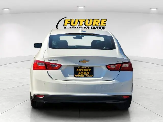 2025 Chevrolet Malibu - $17,888