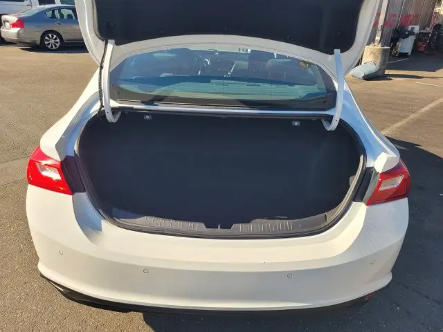 2025 Chevrolet Malibu - $17,888