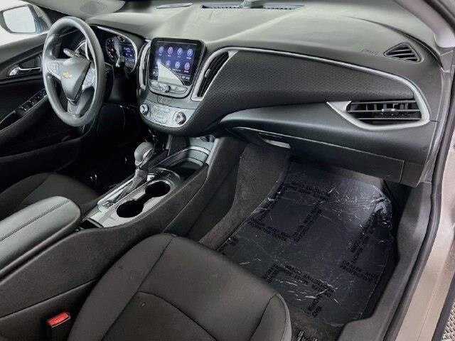 2024 Chevrolet Malibu - $17,800