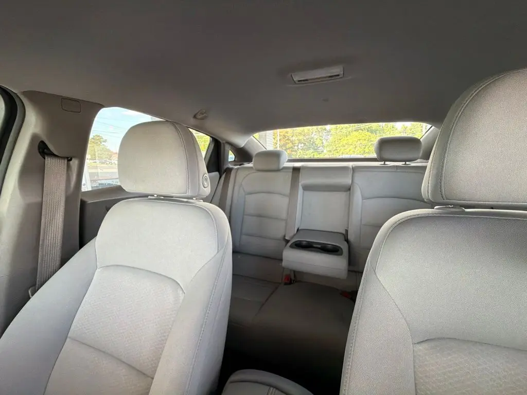 2025 Chevrolet Malibu - $20,414