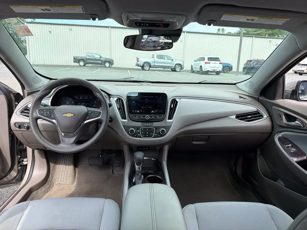 2025 Chevrolet Malibu - $20,414