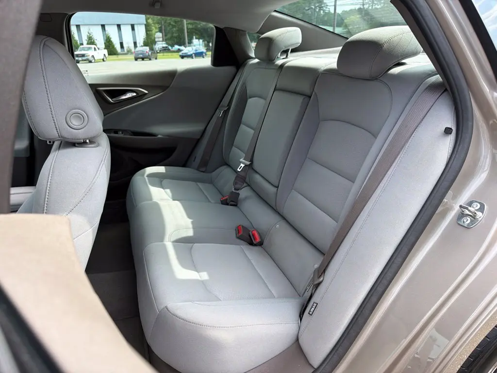 2025 Chevrolet Malibu - $20,414