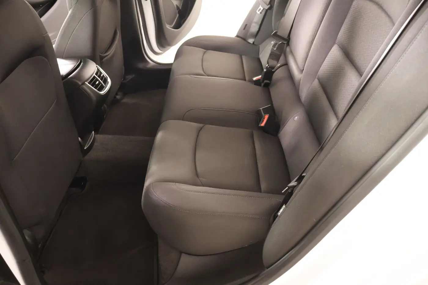 2025 Chevrolet Malibu - $17,903