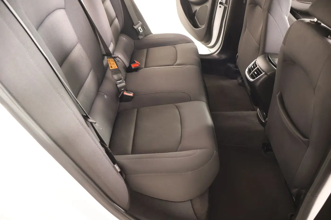 2025 Chevrolet Malibu - $17,903