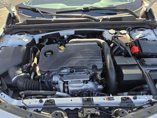 2025 Chevrolet Malibu - $17,498