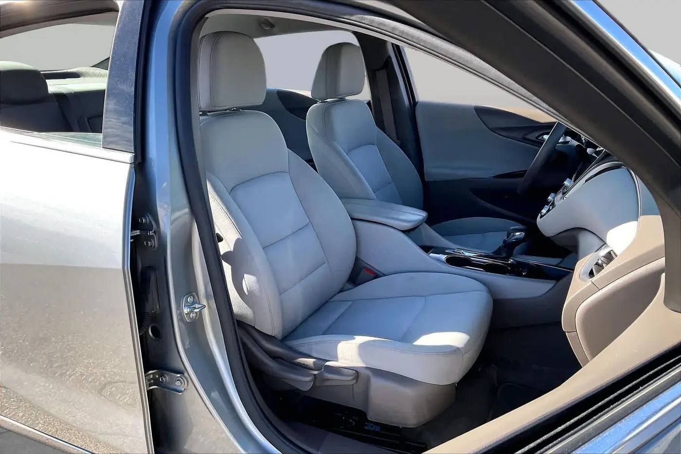 2025 Chevrolet Malibu - $20,919