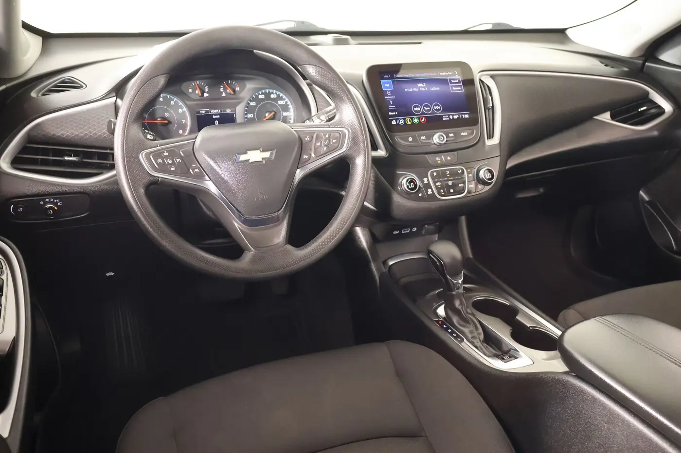 2025 Chevrolet Malibu - $18,380