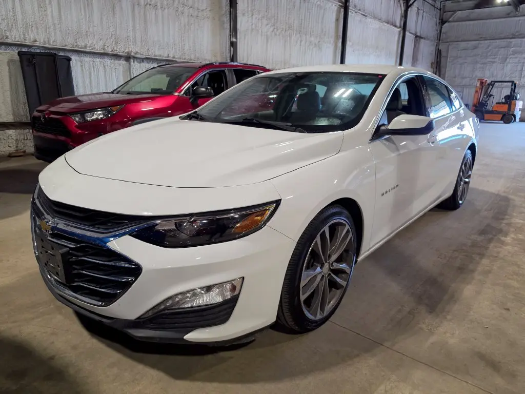 2022 Chevrolet Malibu - $16,247