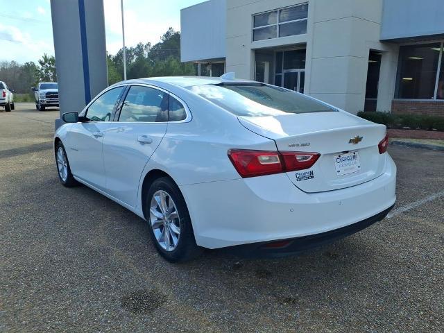 2023 Chevrolet Malibu - $17,590