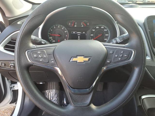 2023 Chevrolet Malibu - $17,590