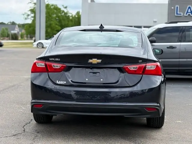 2023 Chevrolet Malibu - $15,500