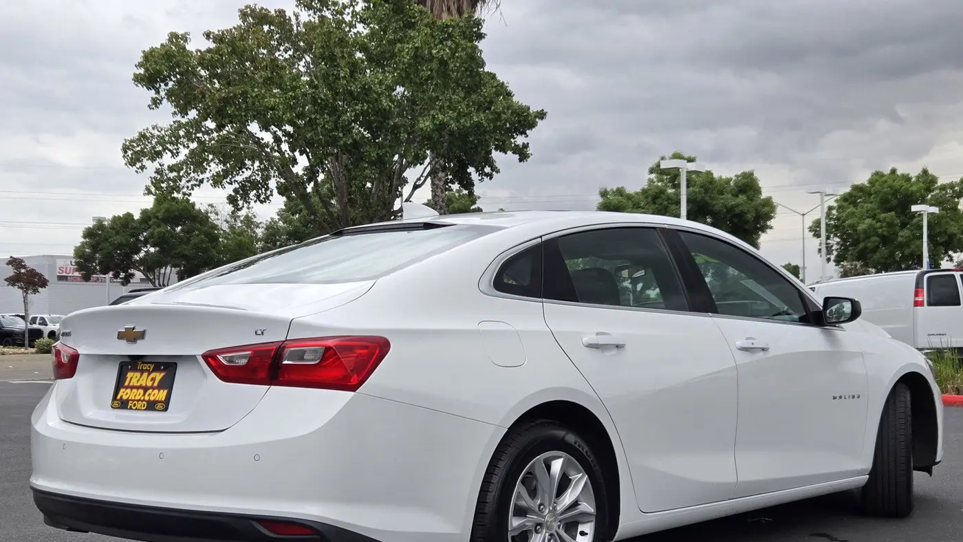 2024 Chevrolet Malibu LT