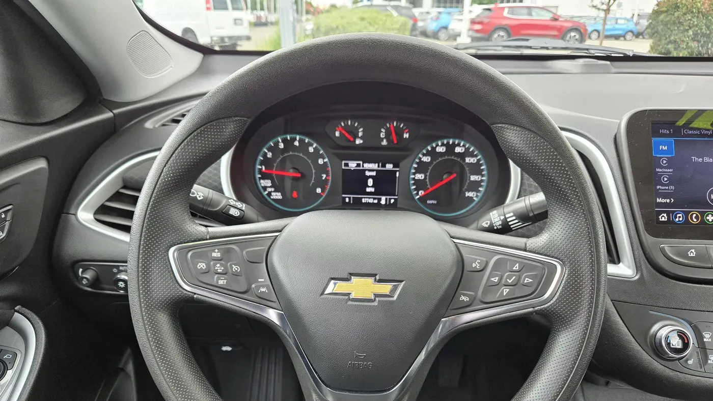 2024 Chevrolet Malibu LT