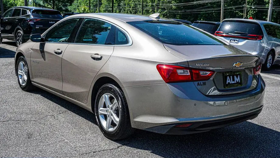 2024 Chevrolet Malibu LT