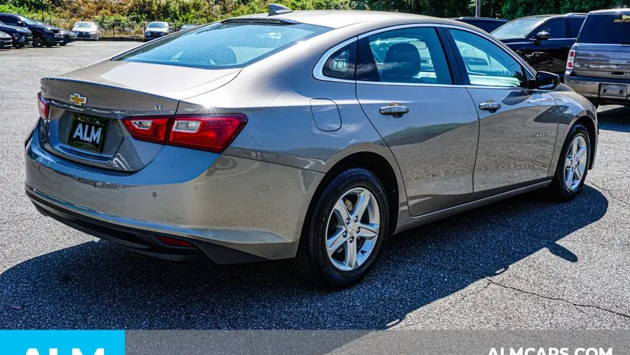2024 Chevrolet Malibu LT