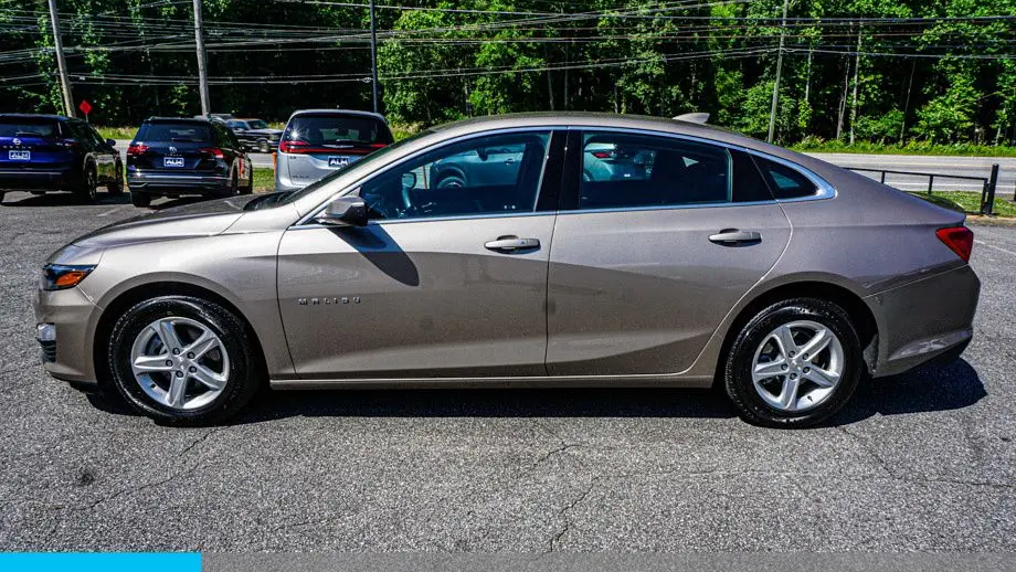 2024 Chevrolet Malibu LT