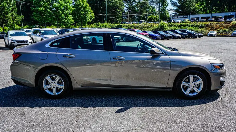2024 Chevrolet Malibu LT