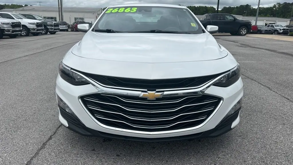 2024 Chevrolet Malibu LT
