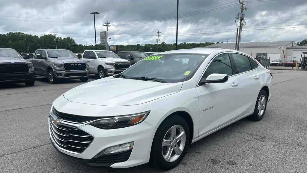 2024 Chevrolet Malibu LT
