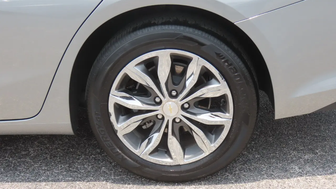 2025 Chevrolet Malibu LT