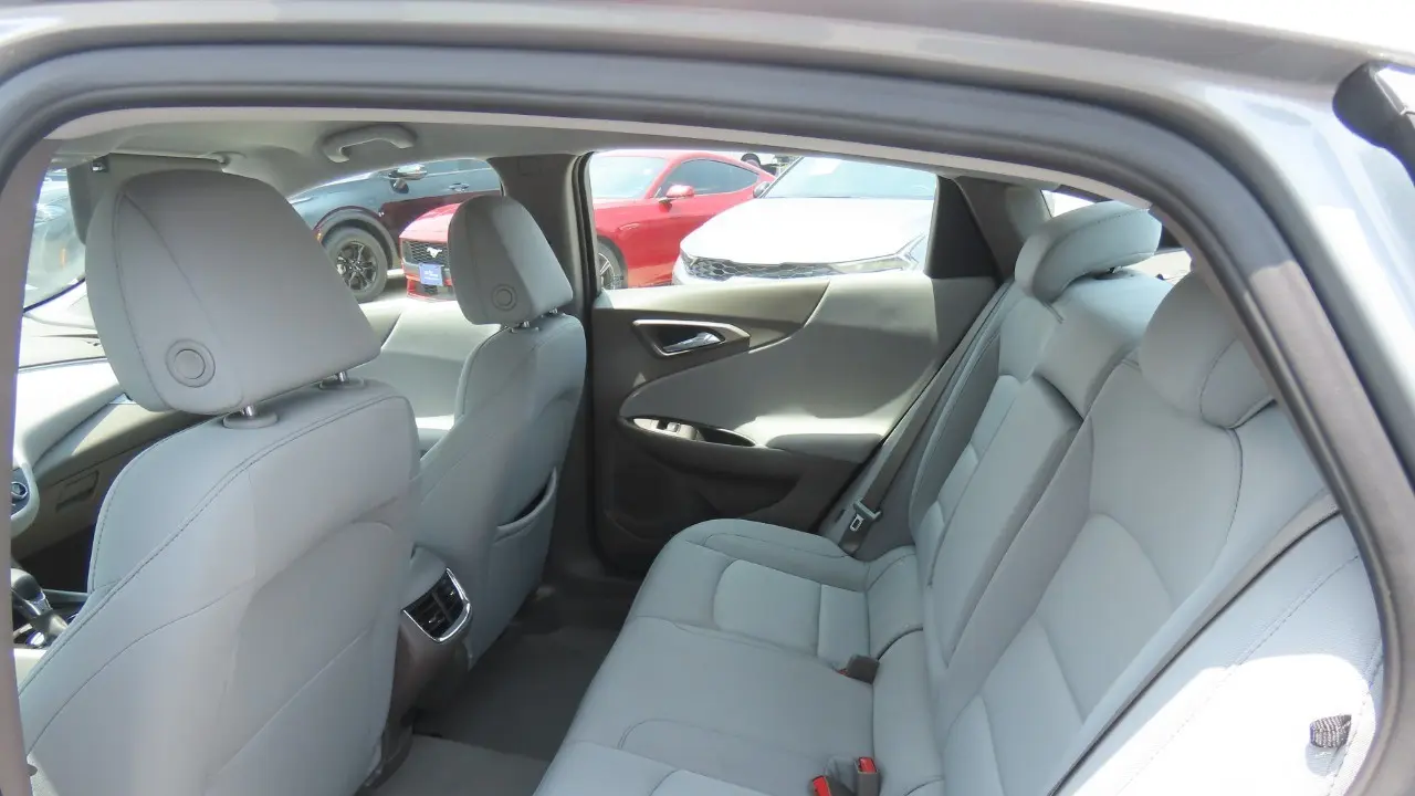 2025 Chevrolet Malibu LT