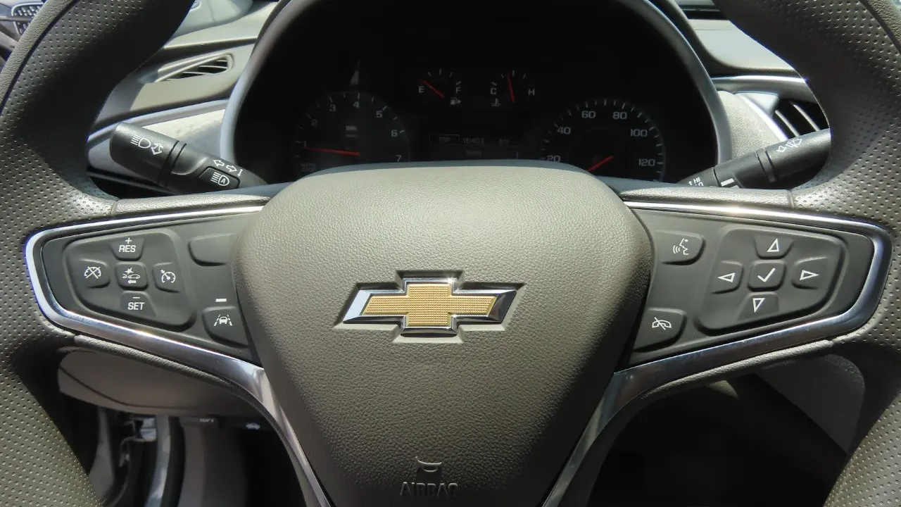 2025 Chevrolet Malibu LT