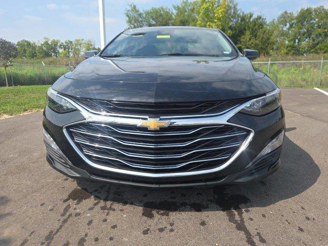 2025 Chevrolet Malibu - $17,477