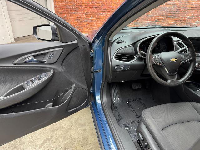 2025 Chevrolet Malibu - $18,910