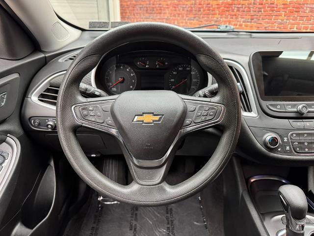 2025 Chevrolet Malibu - $18,910