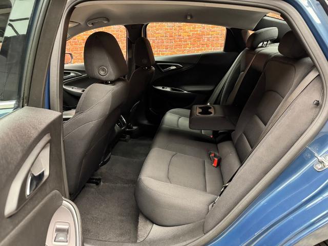 2025 Chevrolet Malibu - $18,910