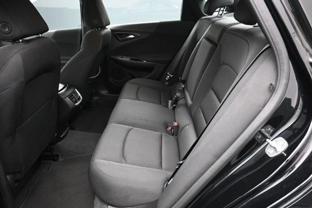 2025 Chevrolet Malibu - $18,695