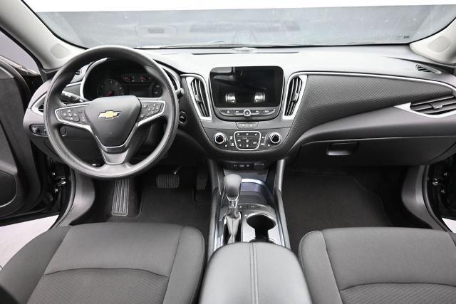 2025 Chevrolet Malibu - $18,695