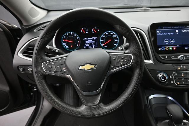 2025 Chevrolet Malibu - $18,695