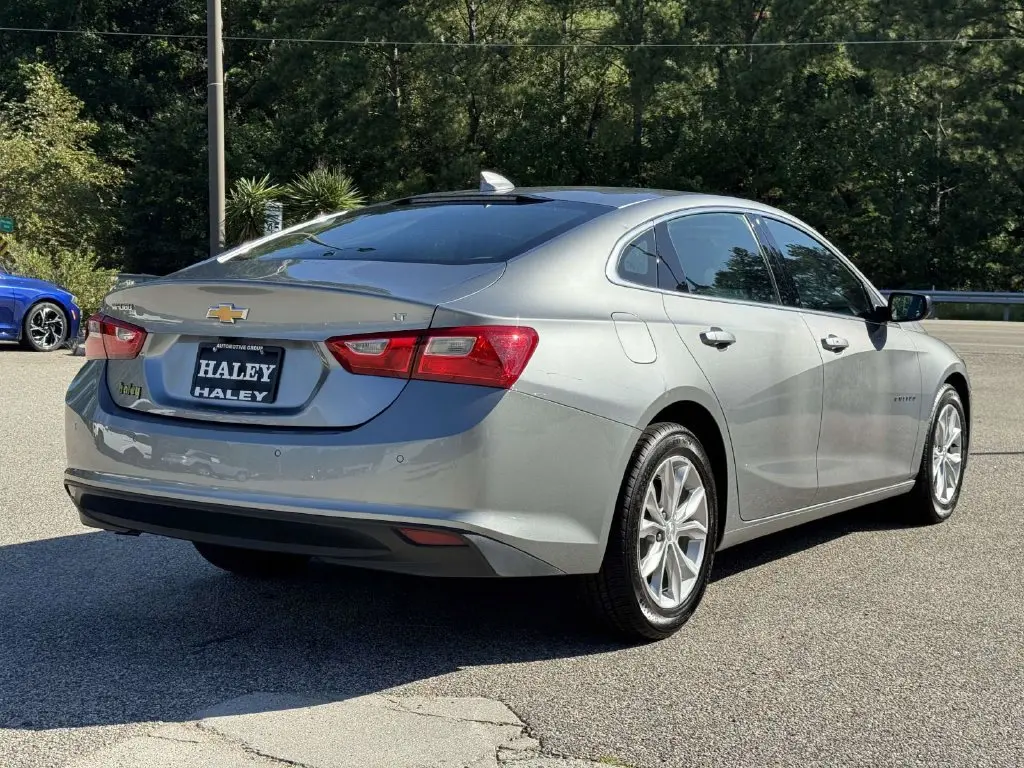 2025 Chevrolet Malibu - $18,200