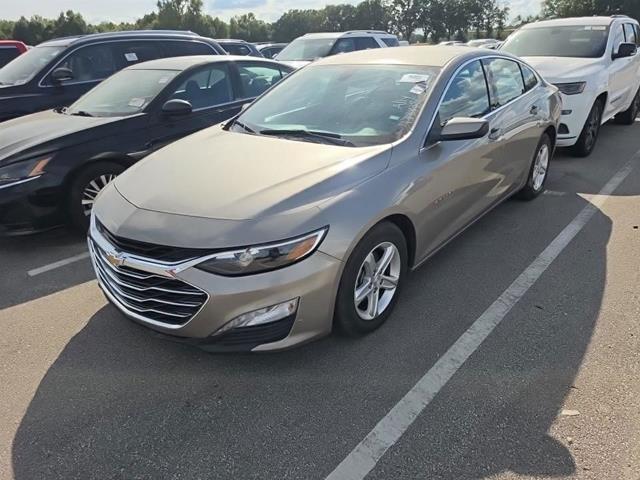 2022 Chevrolet Malibu - $14,995