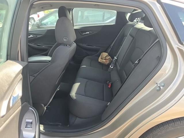 2022 Chevrolet Malibu - $14,995
