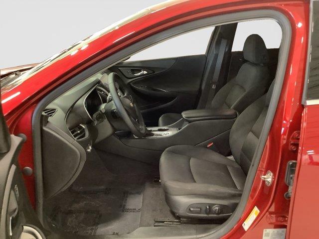 2025 Chevrolet Malibu - $18,495