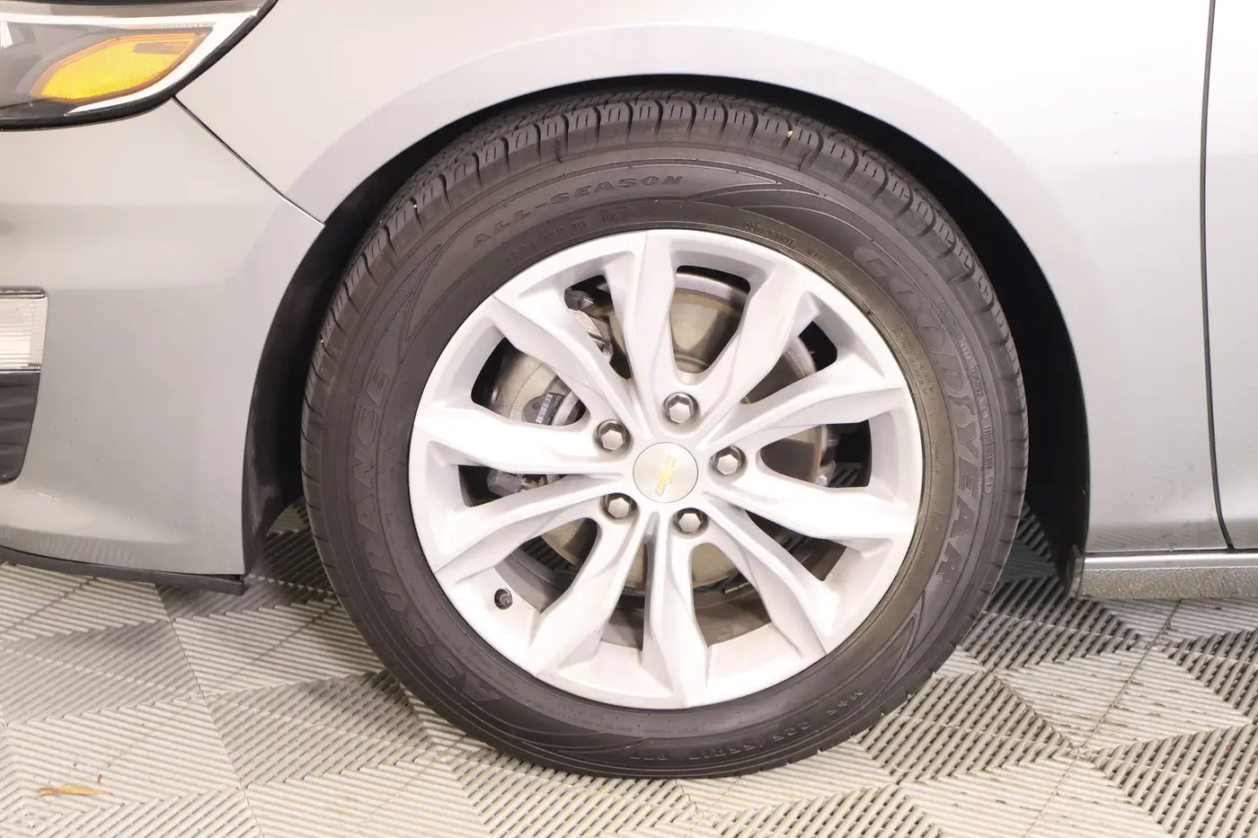 2025 Chevrolet Malibu - $18,420