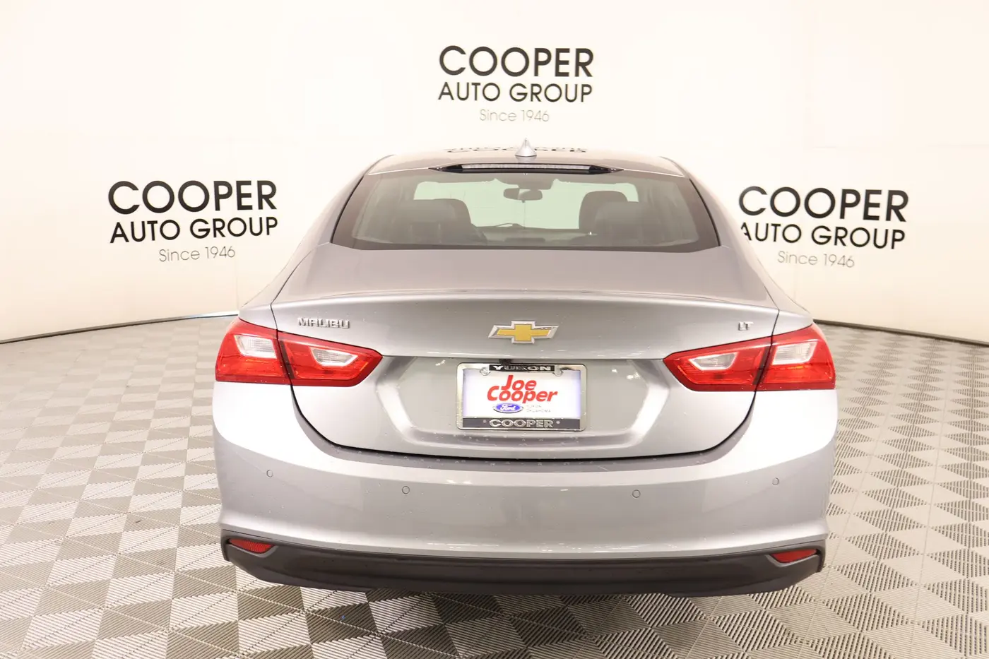 2025 Chevrolet Malibu - $18,420