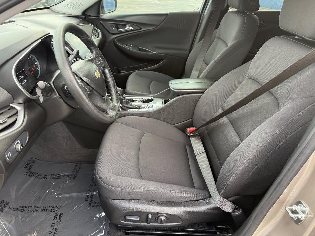 2025 Chevrolet Malibu - $16,749