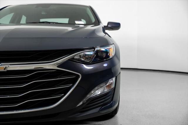 2025 Chevrolet Malibu - $17,600