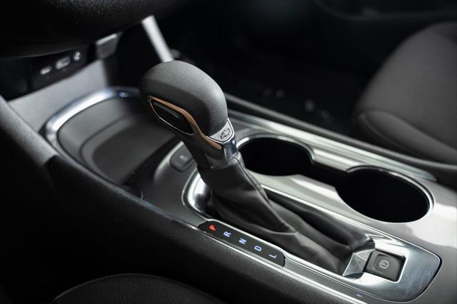 2025 Chevrolet Malibu - $17,600