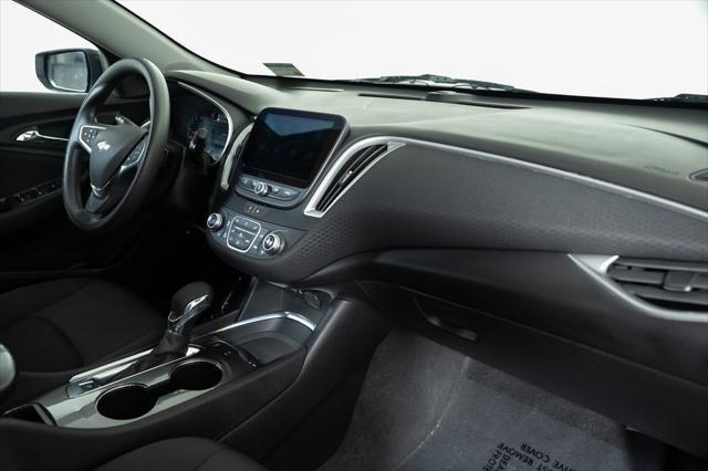 2025 Chevrolet Malibu - $17,600