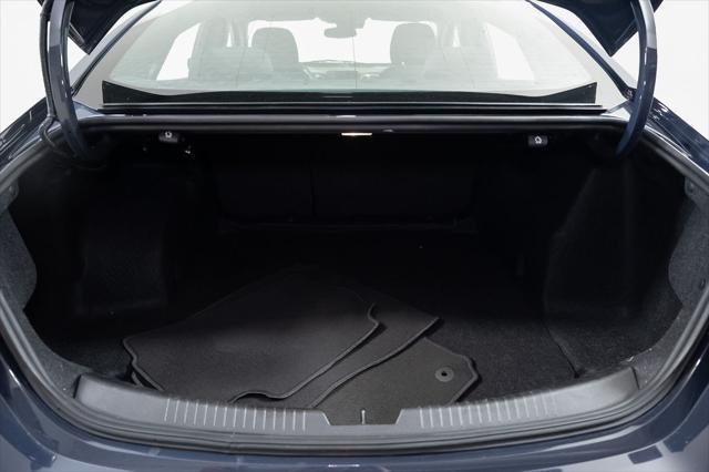 2025 Chevrolet Malibu - $17,600