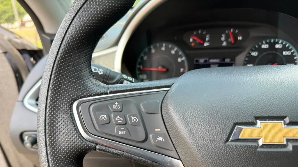 2025 Chevrolet Malibu LT