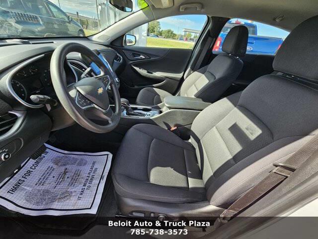 2025 Chevrolet Malibu - $21,695